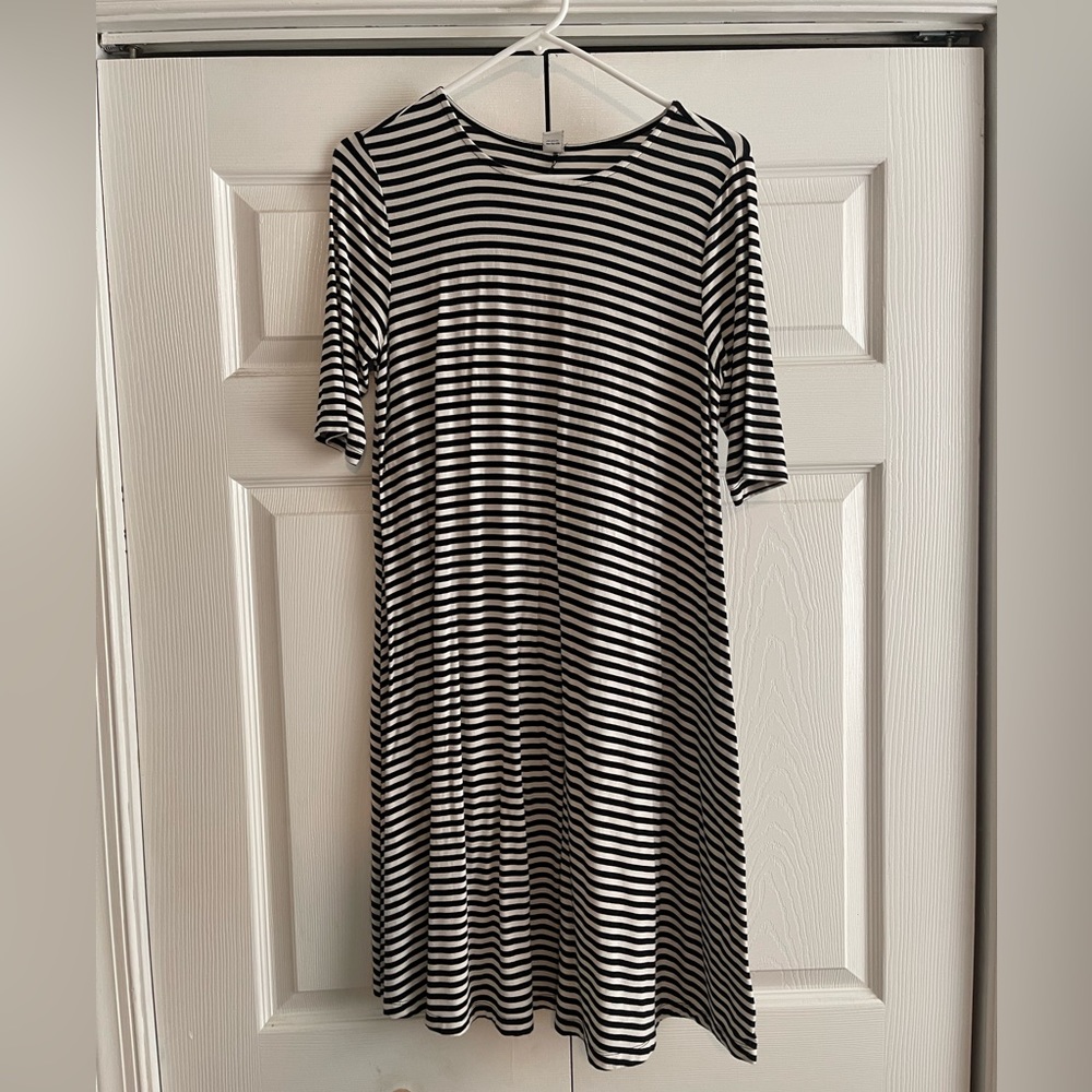 Stripped old navy dress